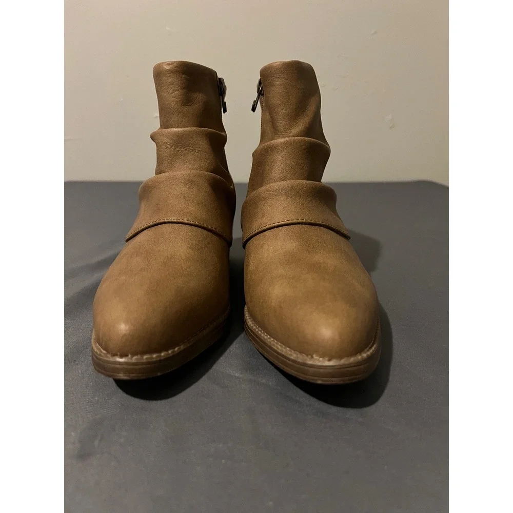 Blowfish‎ Malibu State of Mind Tan Brown Ruched Ankle Boots Womens 8 Side Zip